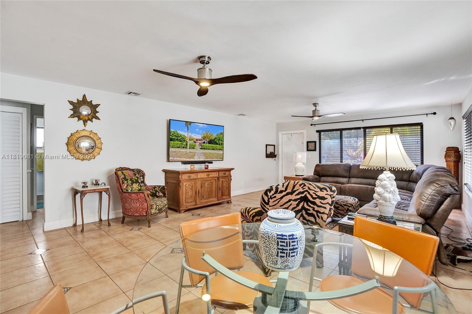 HOLLYWOOD SOUTH SIDE ADD - Residential