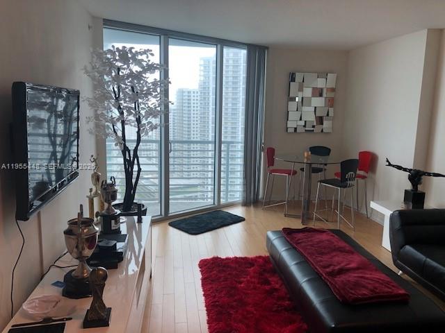 One Miami West - Residential