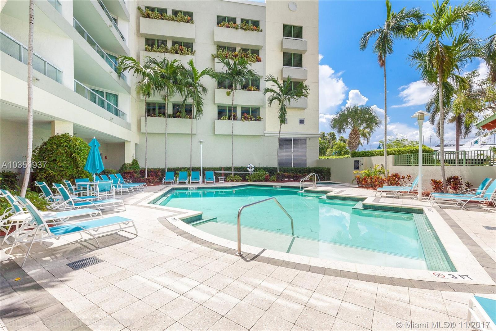 ESPLANADE ON THE NEW RIVE - Residential Lease