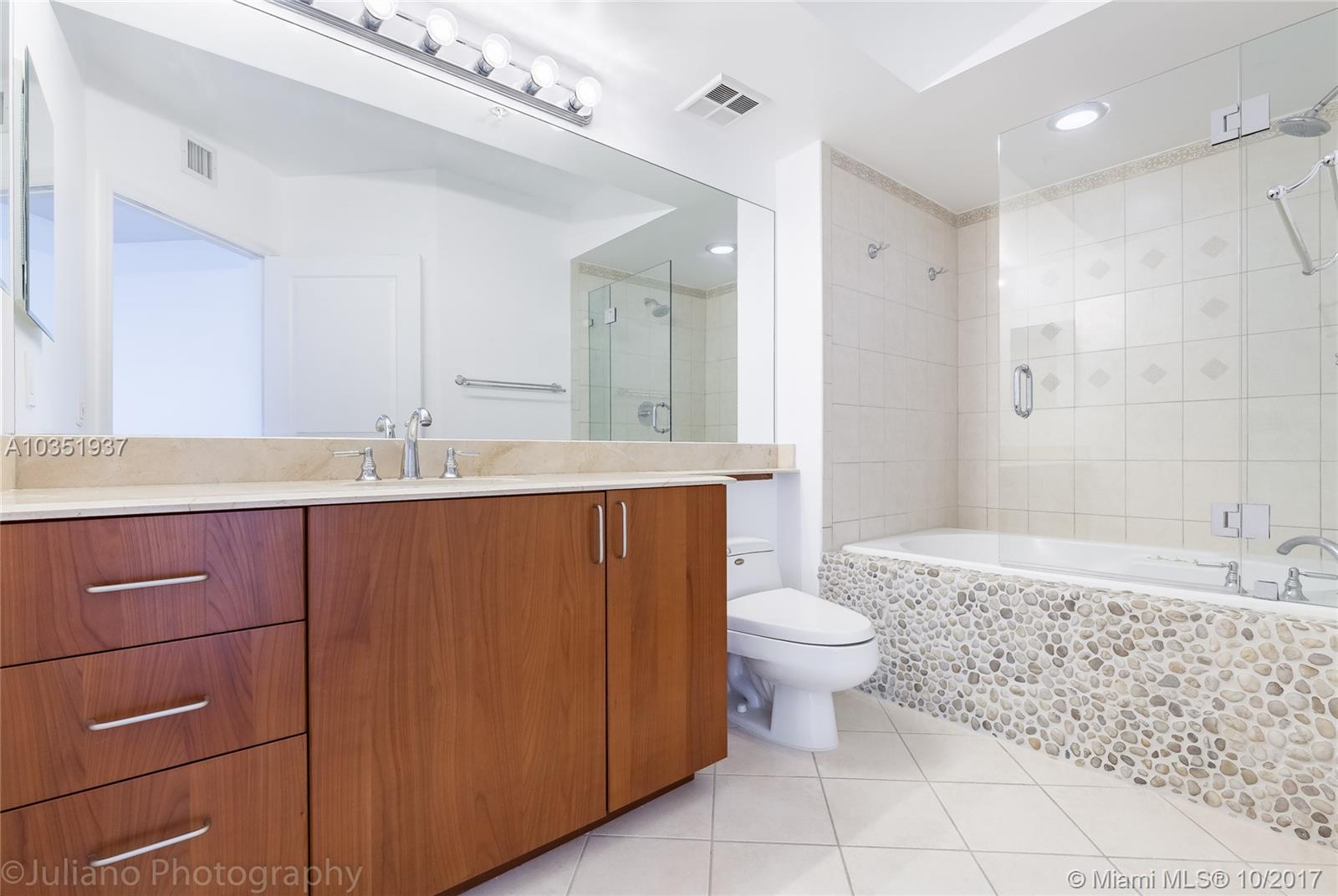 ESPLANADE ON THE NEW RIVE - Residential Lease