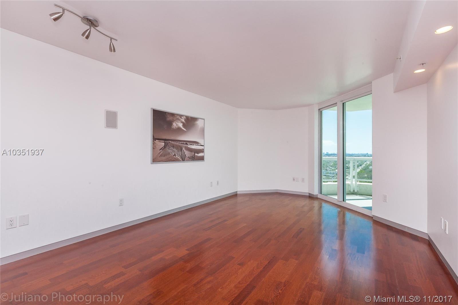 ESPLANADE ON THE NEW RIVE - Residential Lease