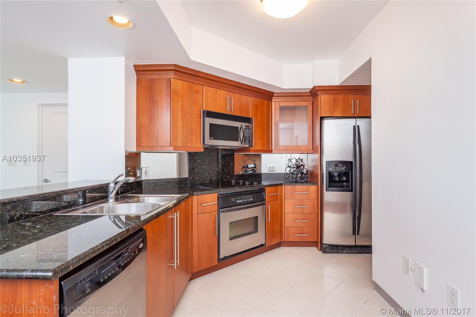 ESPLANADE ON THE NEW RIVE - Residential Lease