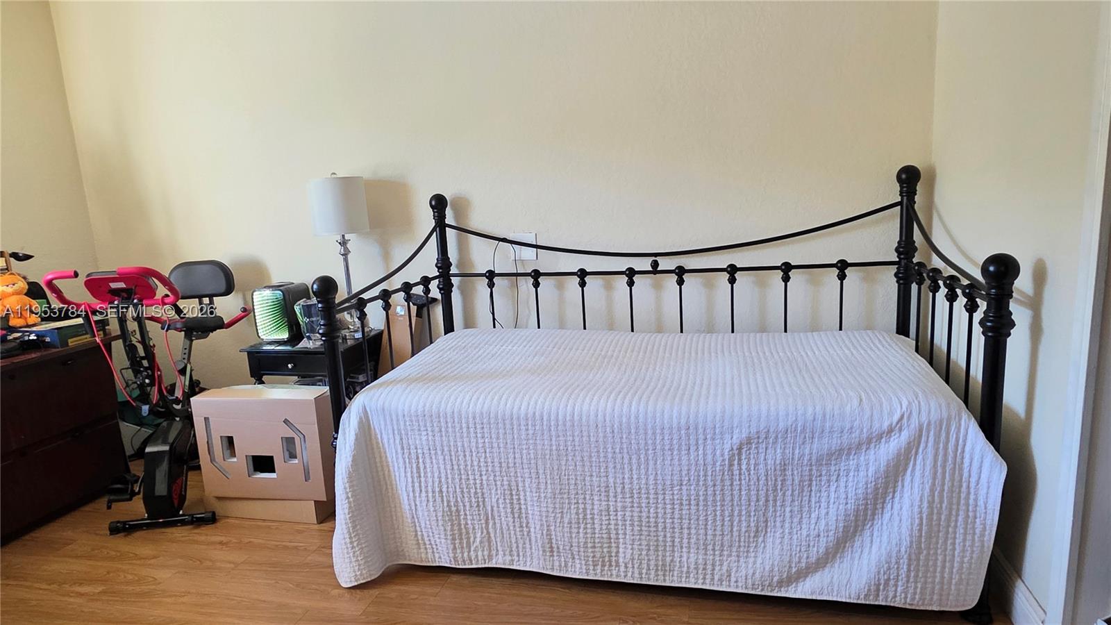 SOUTHERN ESTS 4TH ADDN - Residential