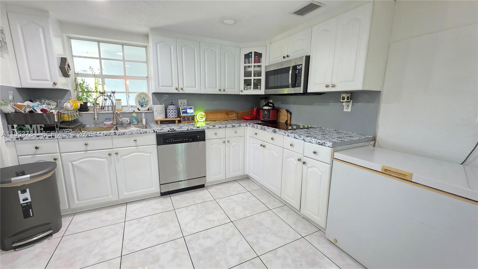 SOUTHERN ESTS 4TH ADDN - Residential