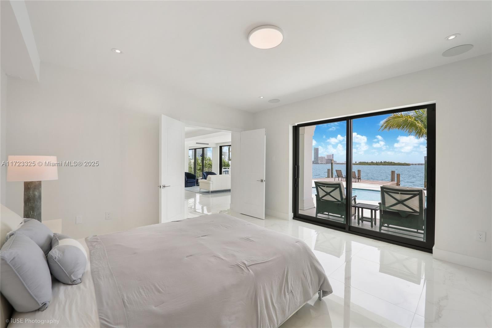 BISCAYNE ISL - Residential