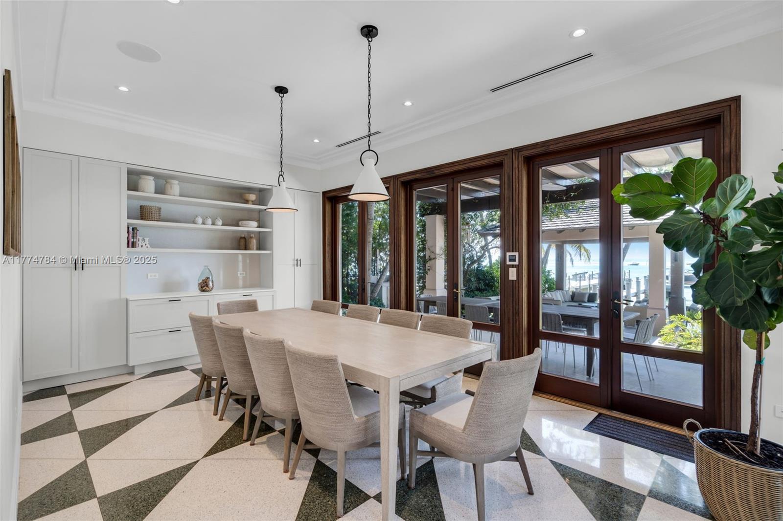 MATHESON ESTATES - Residential Lease