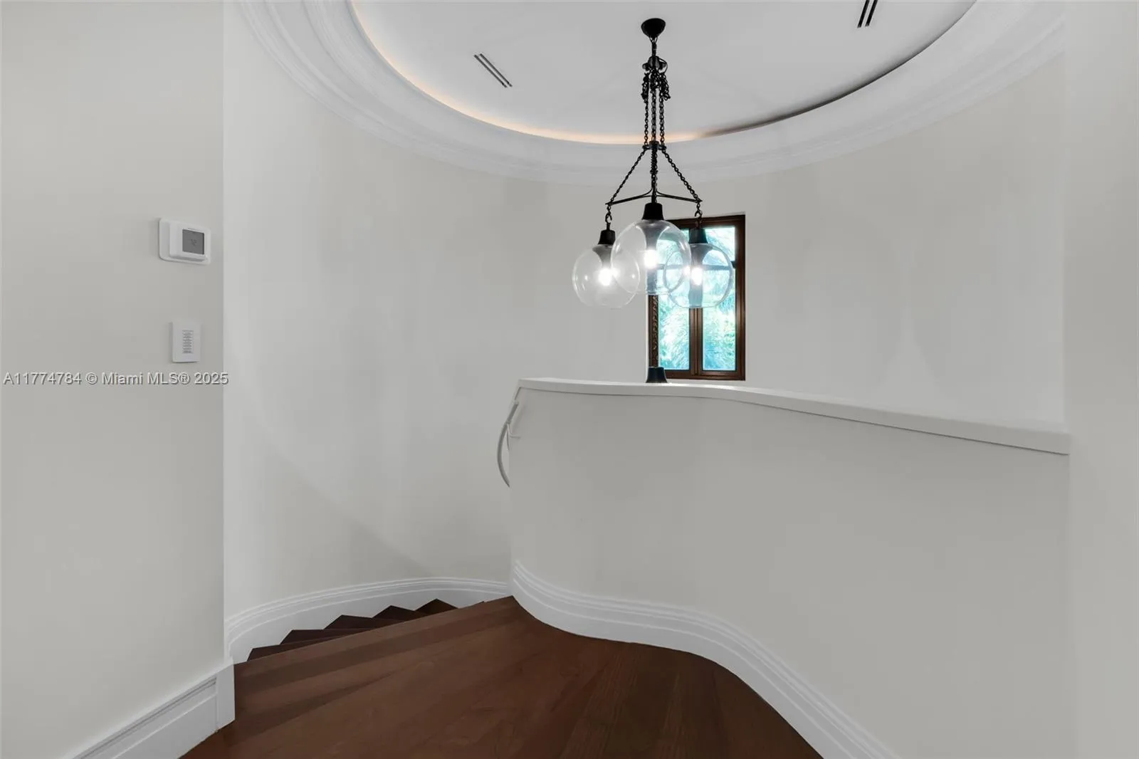 Key Biscayne, Florida 33149, United States, 8 Bedrooms Bedrooms, ,10 BathroomsBathrooms,Residential,Active,99485