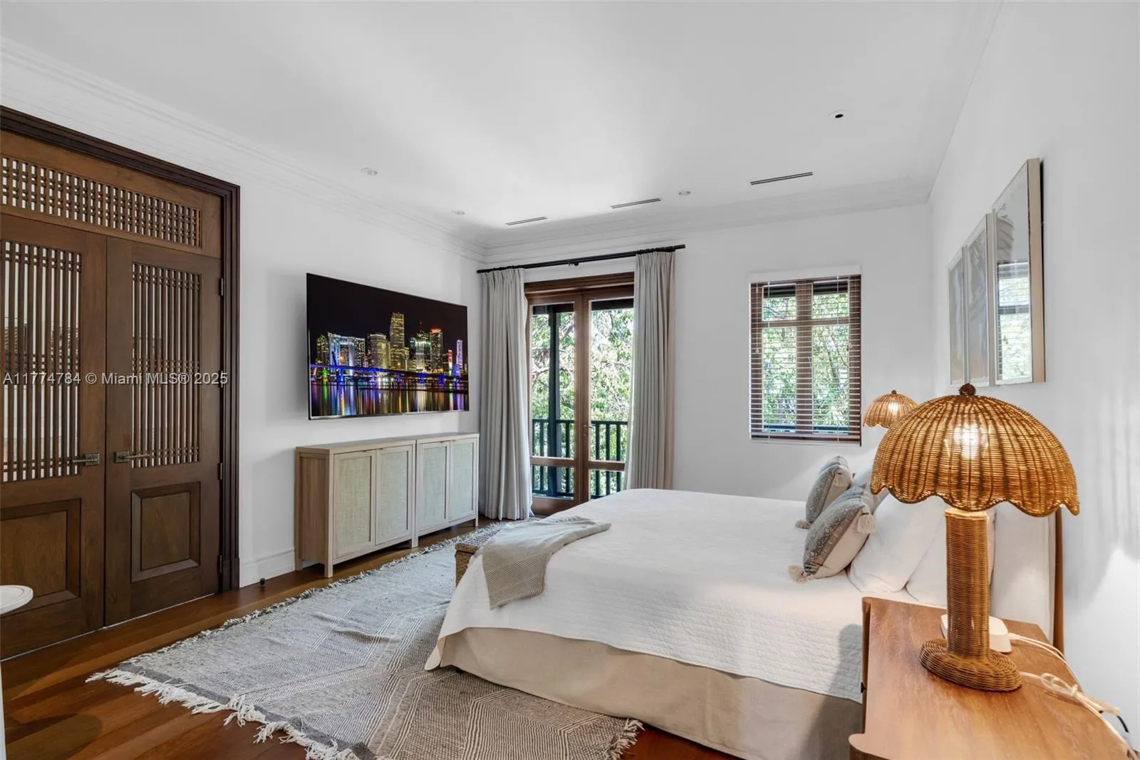 Key Biscayne, Florida 33149, United States, 8 Bedrooms Bedrooms, ,10 BathroomsBathrooms,Residential,Active,99485