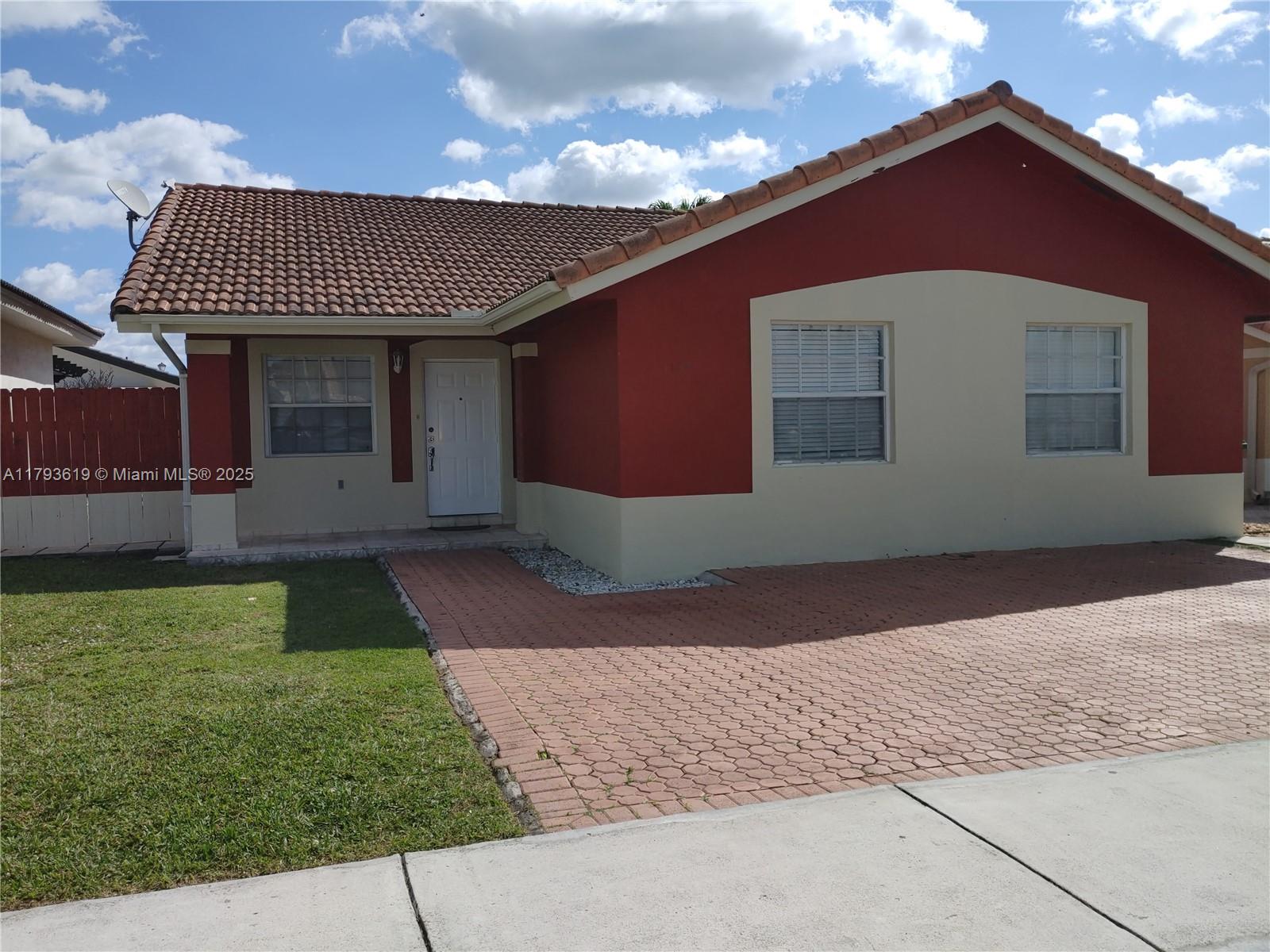 1137 NW 128th Pl 0