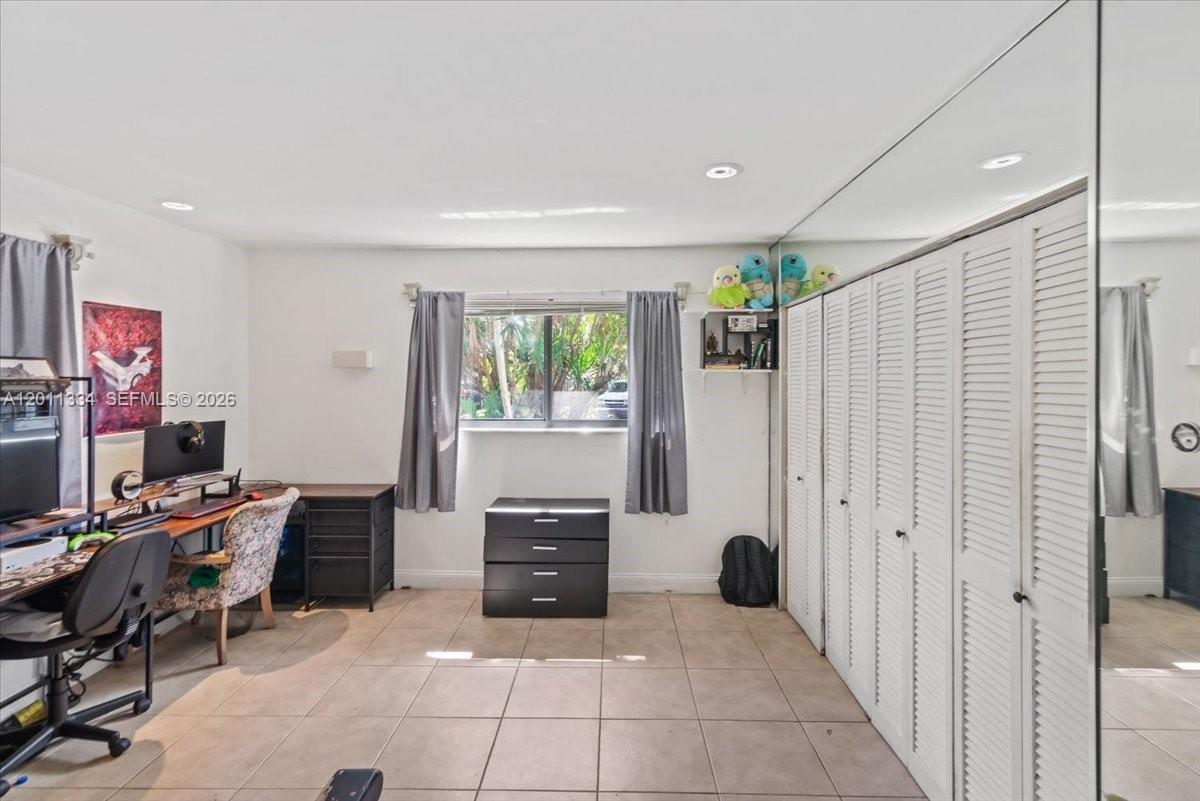 CORAL VILLAS REV - Residential