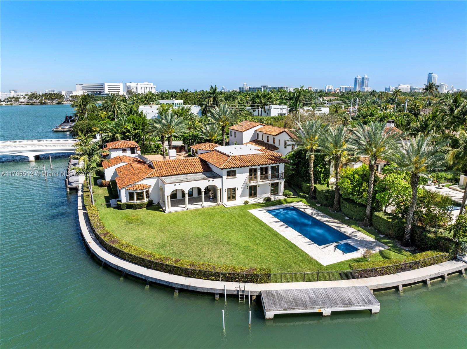 1350 W 29th St, Miami Beach, Miami-Dade County, Florida - 6 Bedrooms  
8.5 Bathrooms - 