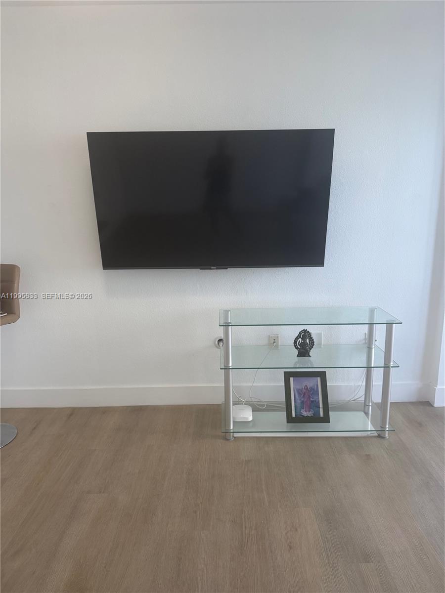 HARBOUR HOUSE - Residential Lease