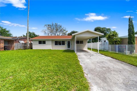 Photo of 6881 Harding St, Hollywood, FL 33024 (MLS # A11998475)