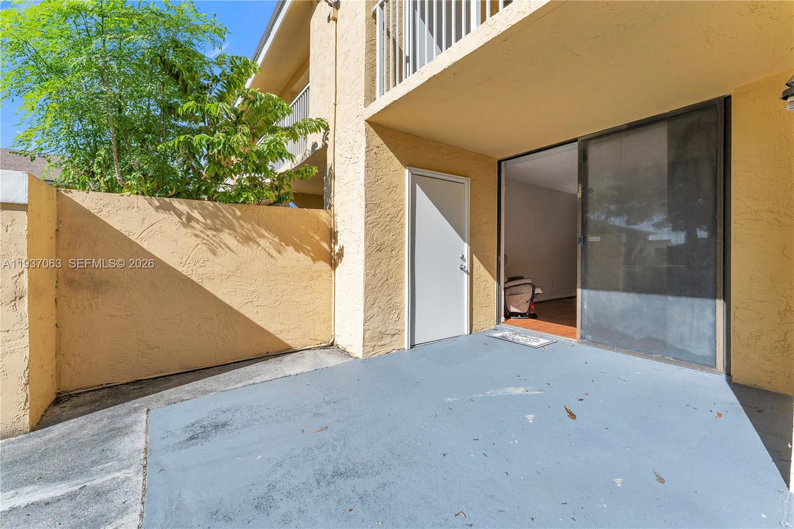 MISTY LAKE CONDO - Residential