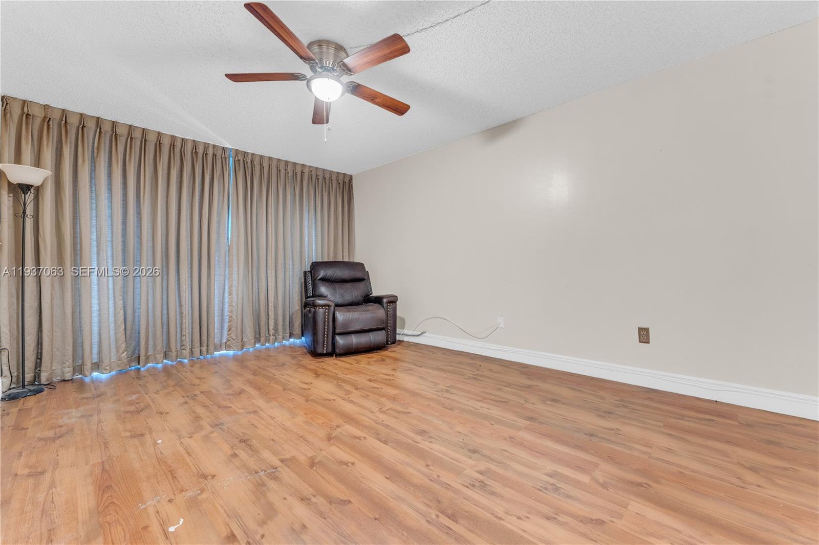 MISTY LAKE CONDO - Residential