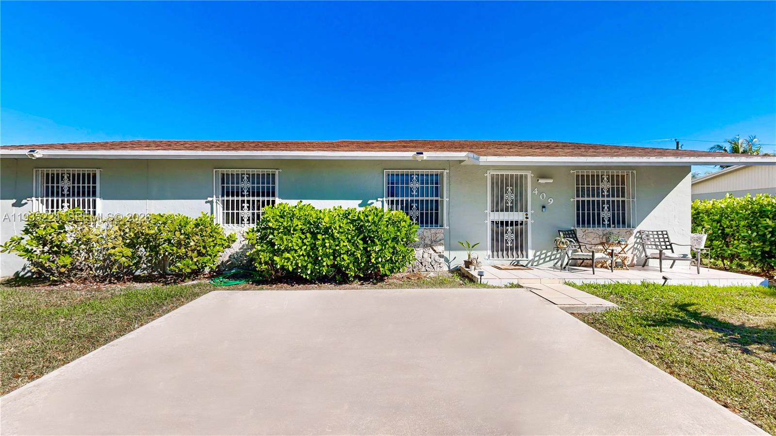 FRIEDLAND MANOR - Residential