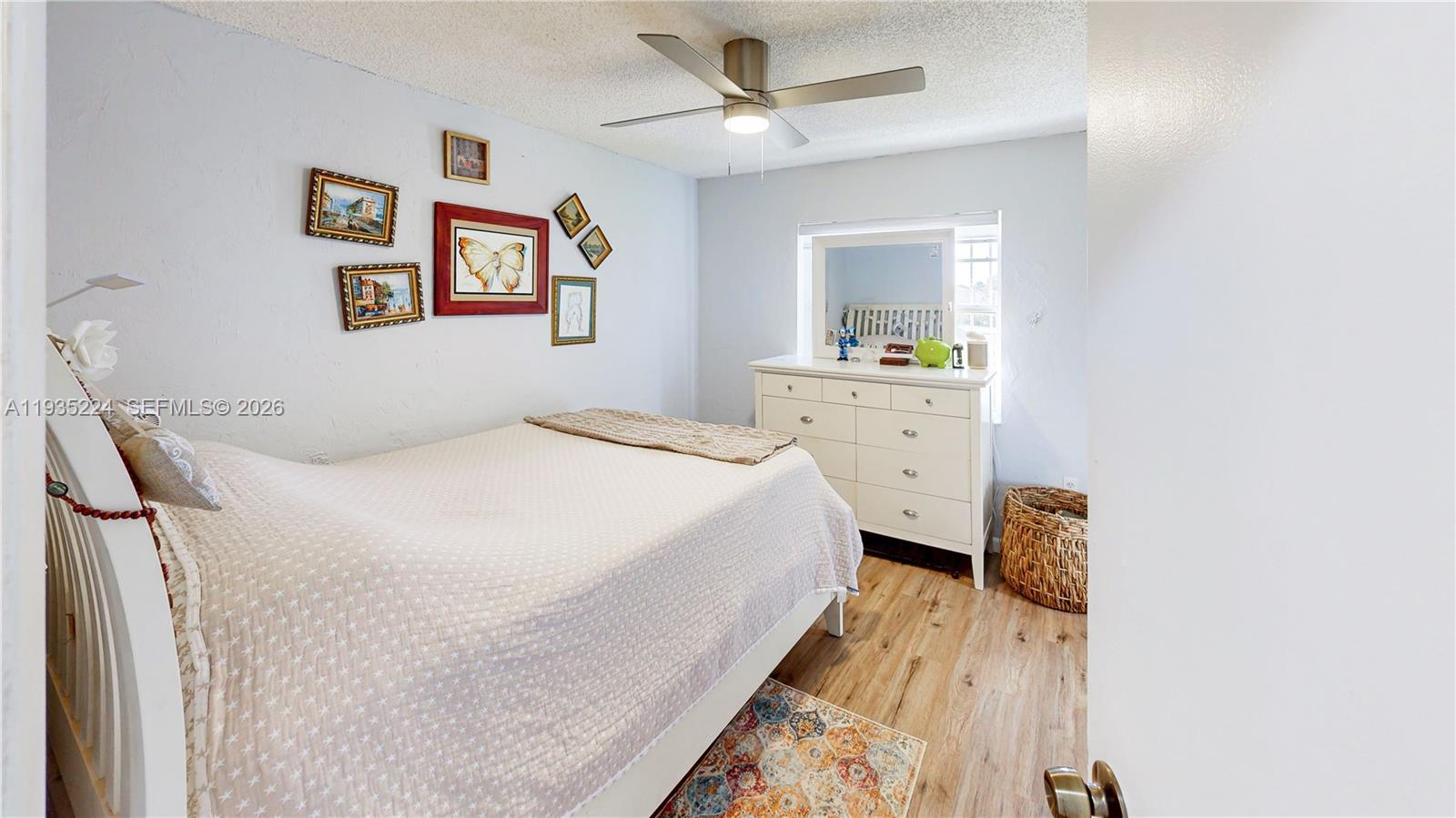 FRIEDLAND MANOR - Residential