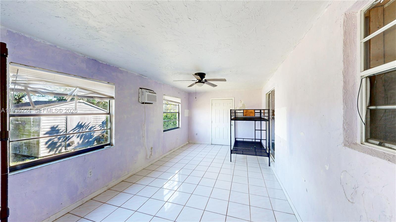 FRIEDLAND MANOR - Residential