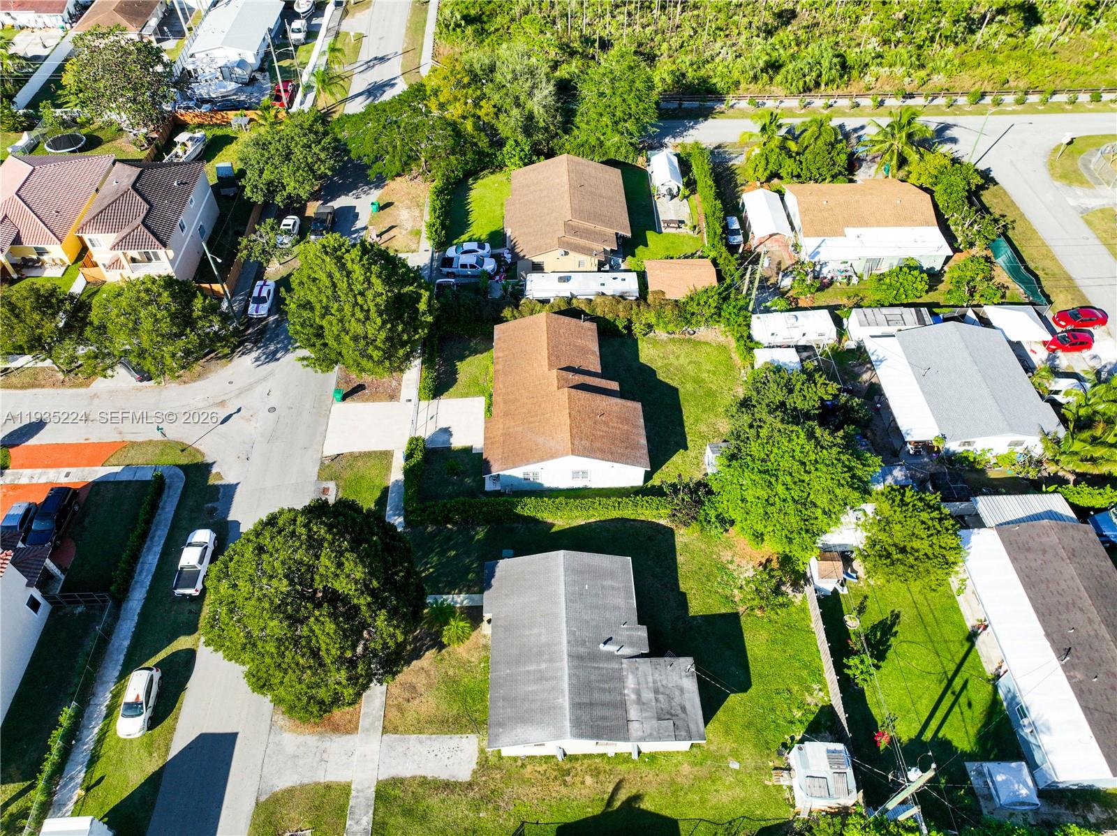 FRIEDLAND MANOR - Residential