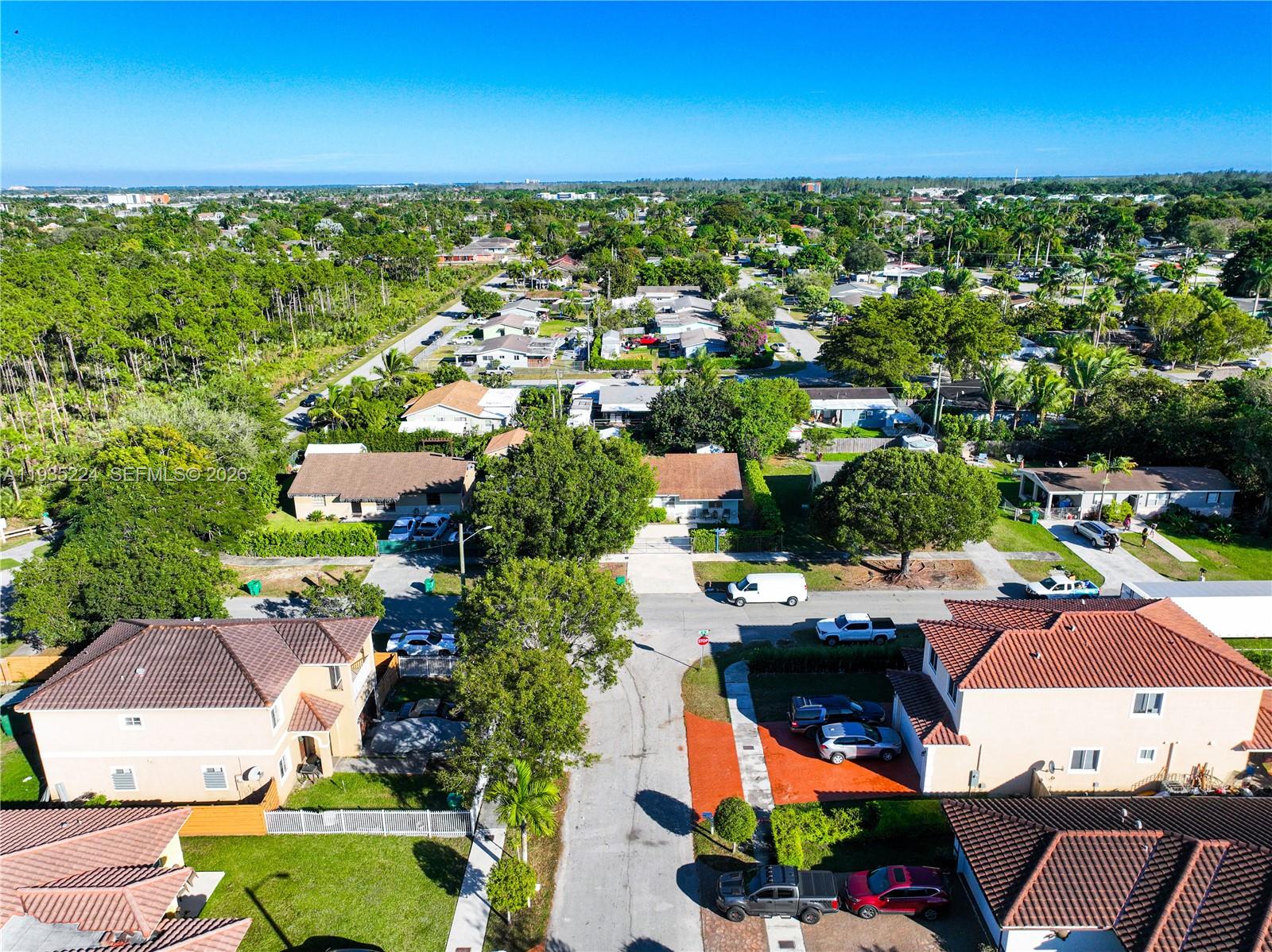 FRIEDLAND MANOR - Residential