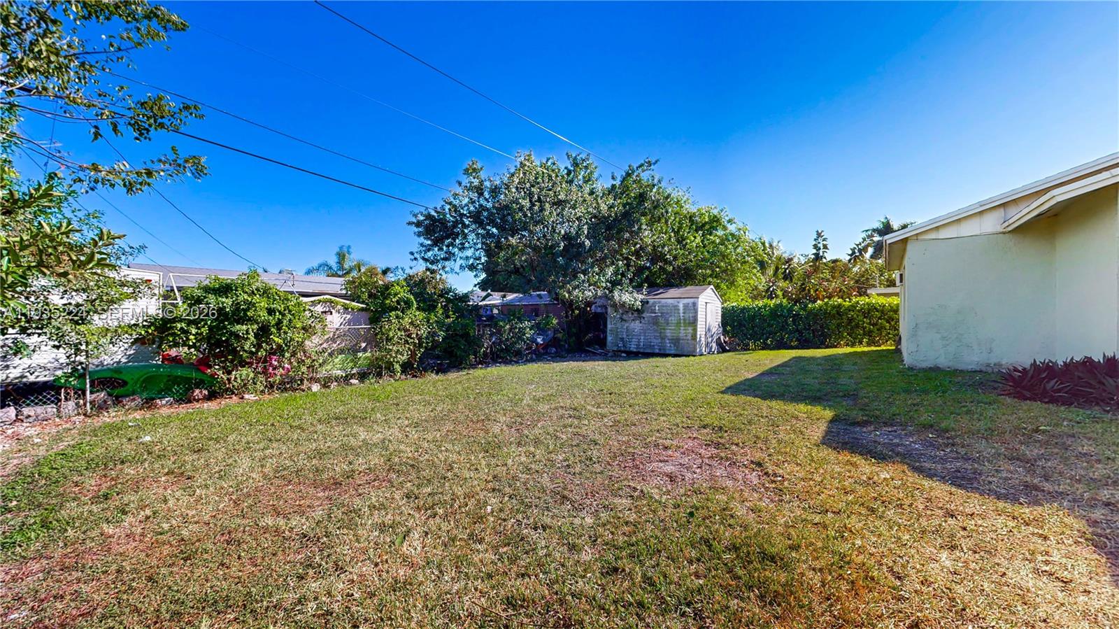 FRIEDLAND MANOR - Residential