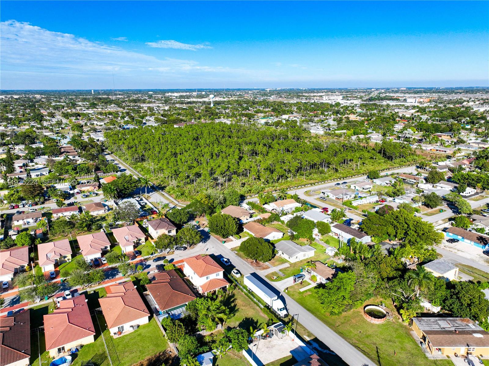 FRIEDLAND MANOR - Residential