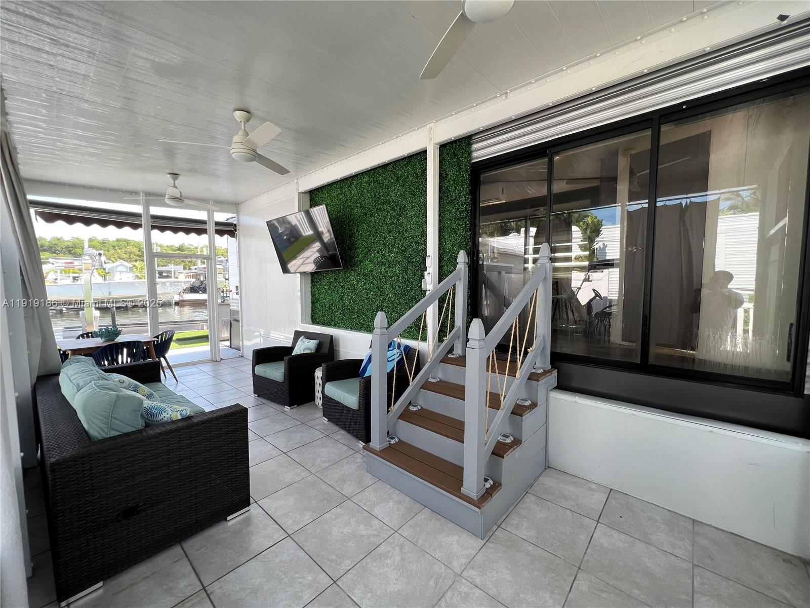 CALUSA CAMPGROUND - Residential