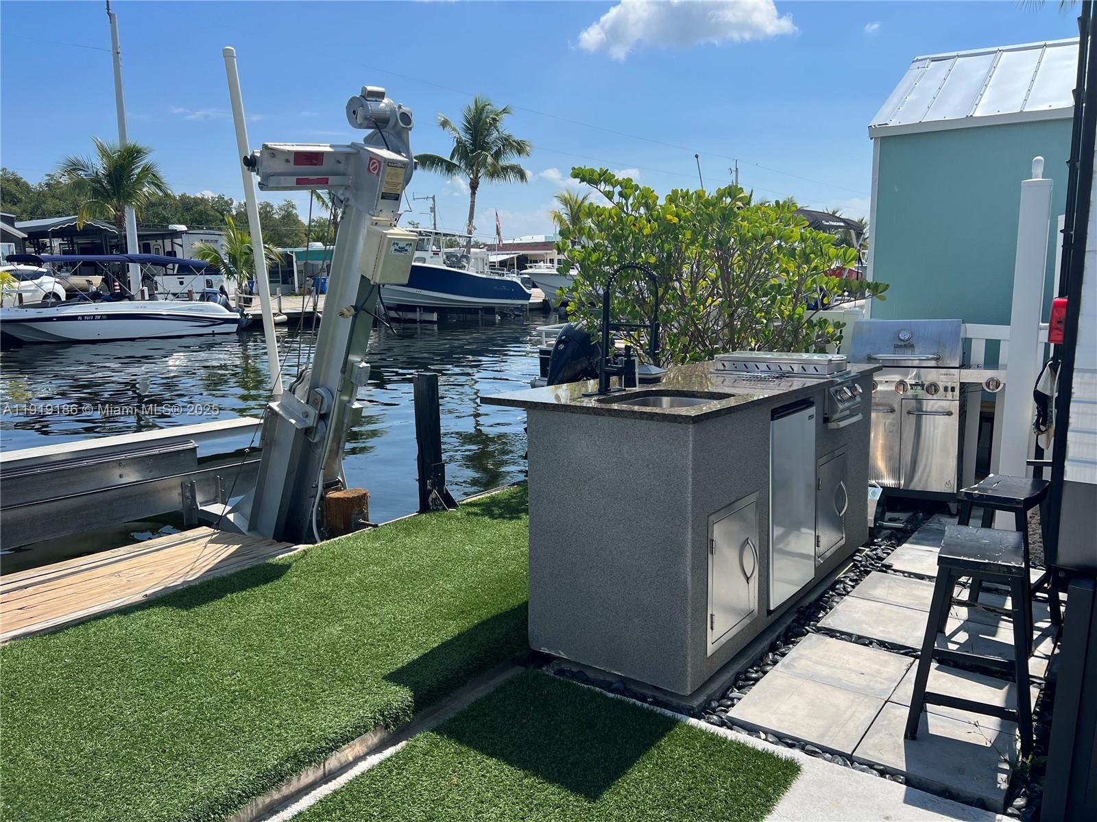 CALUSA CAMPGROUND - Residential