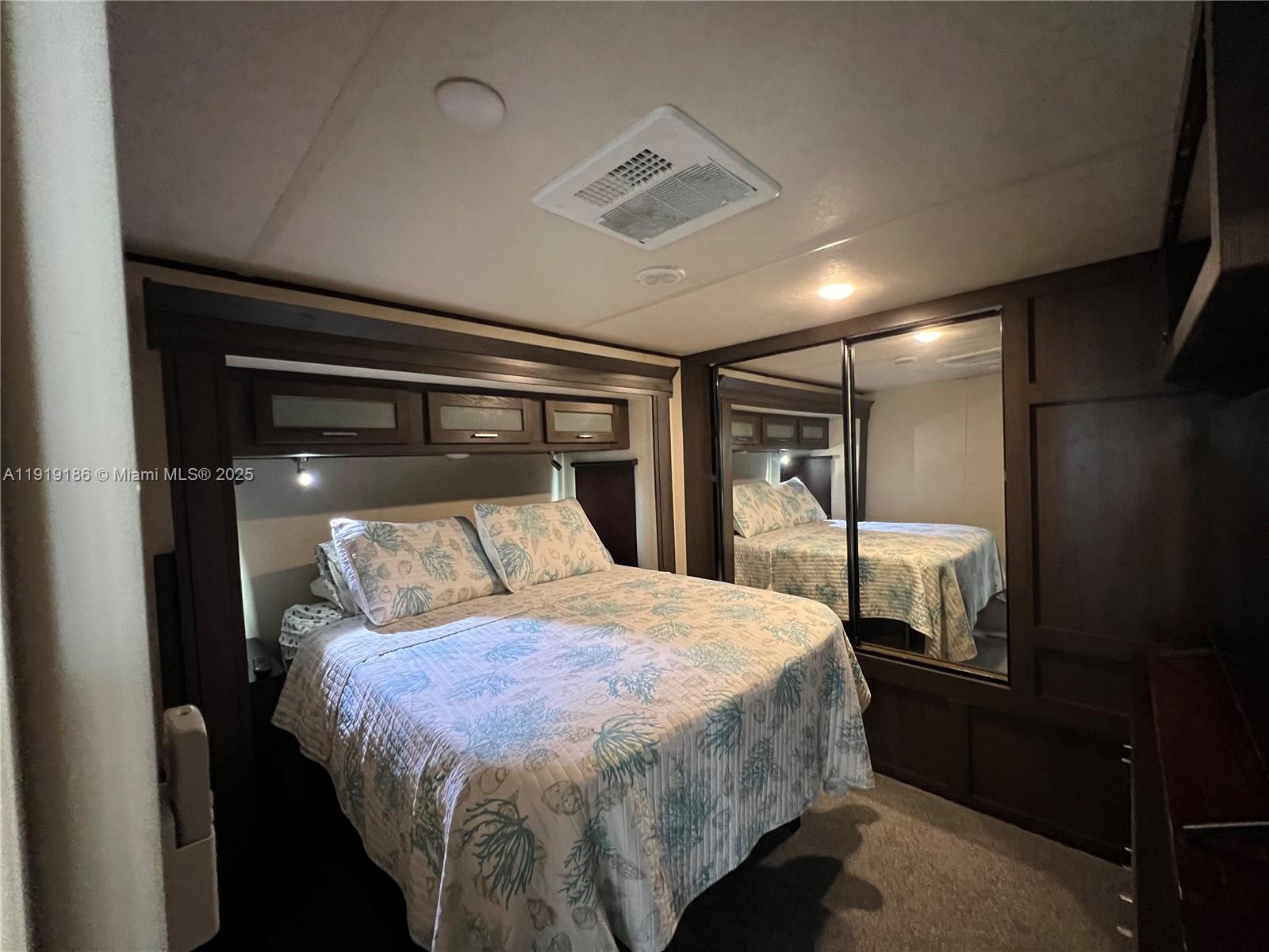 CALUSA CAMPGROUND - Residential