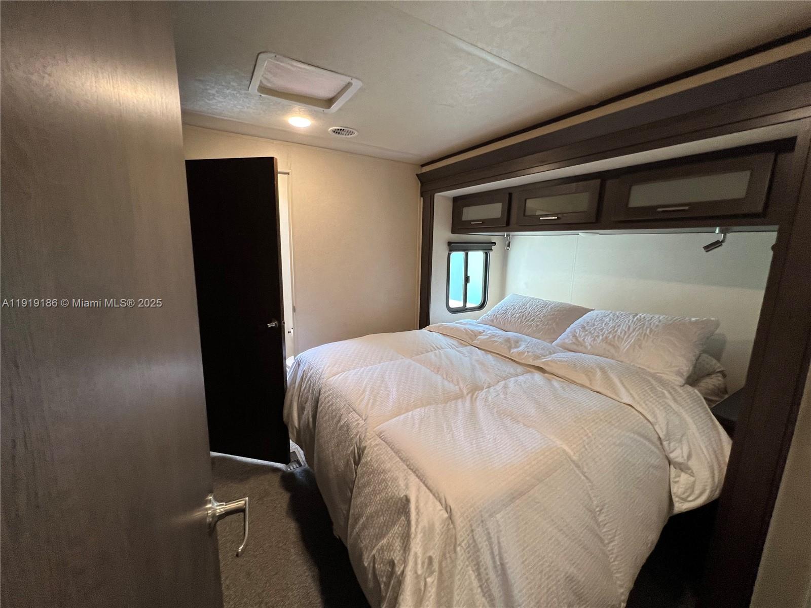 CALUSA CAMPGROUND - Residential