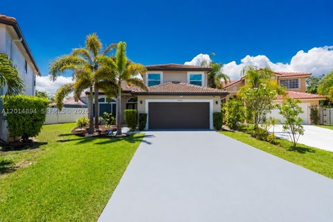 Photo of 18168 SW 3rd St, Pembroke Pines, FL 33029 (MLS # A12014894)