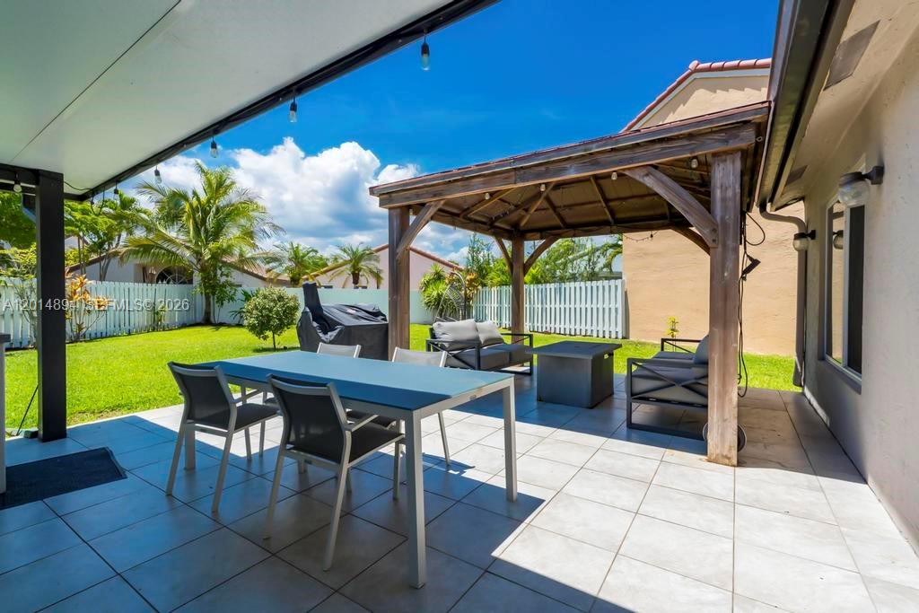 SILVER LAKES AT PEMBROKE - Residential