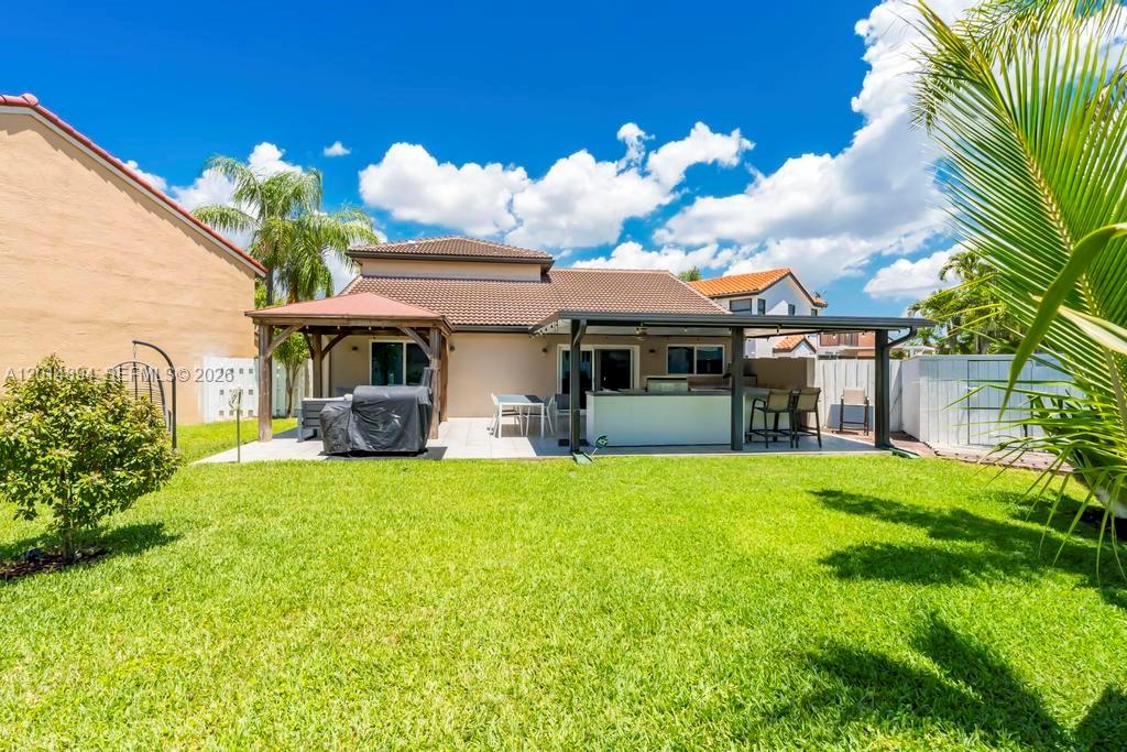 SILVER LAKES AT PEMBROKE - Residential