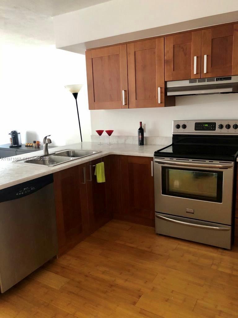 SPIAGGIA OCEAN CONDO - Residential