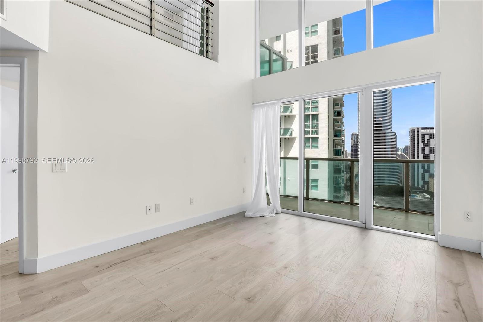 BRICKELL ON THE RIVER S T - Residential