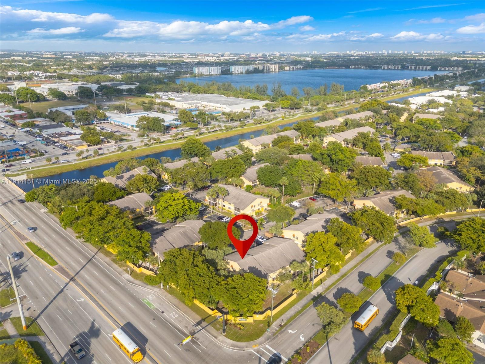 OAKLAND FOREST CLUB CONDO - Residential Lease