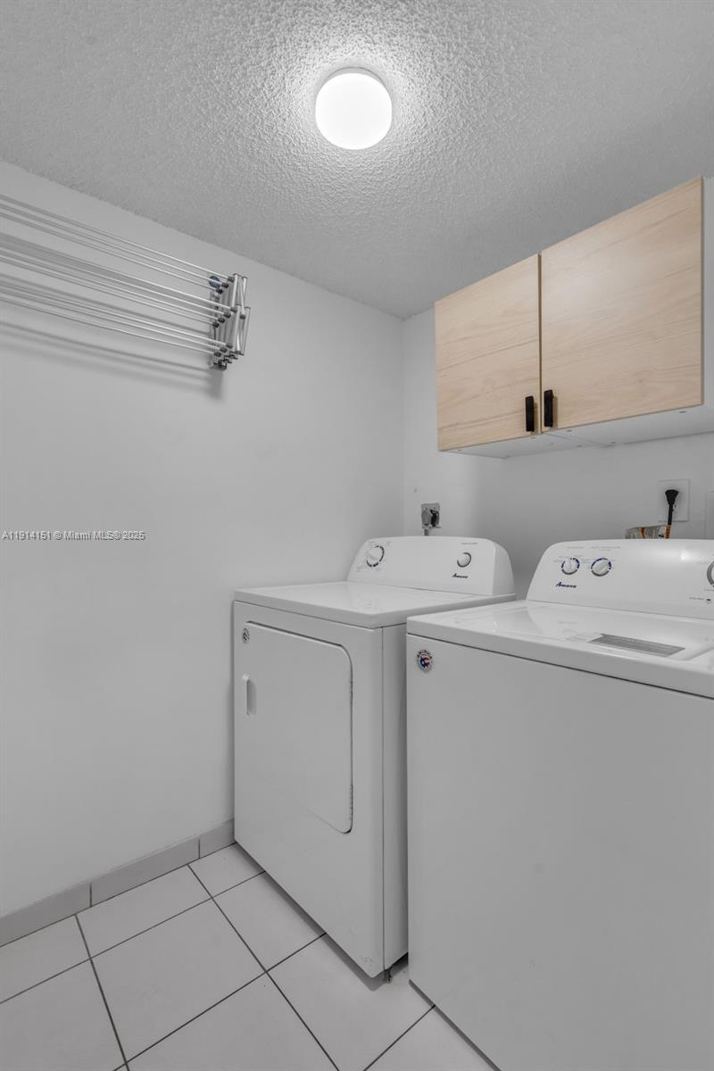 OAKLAND FOREST CLUB CONDO - Residential Lease