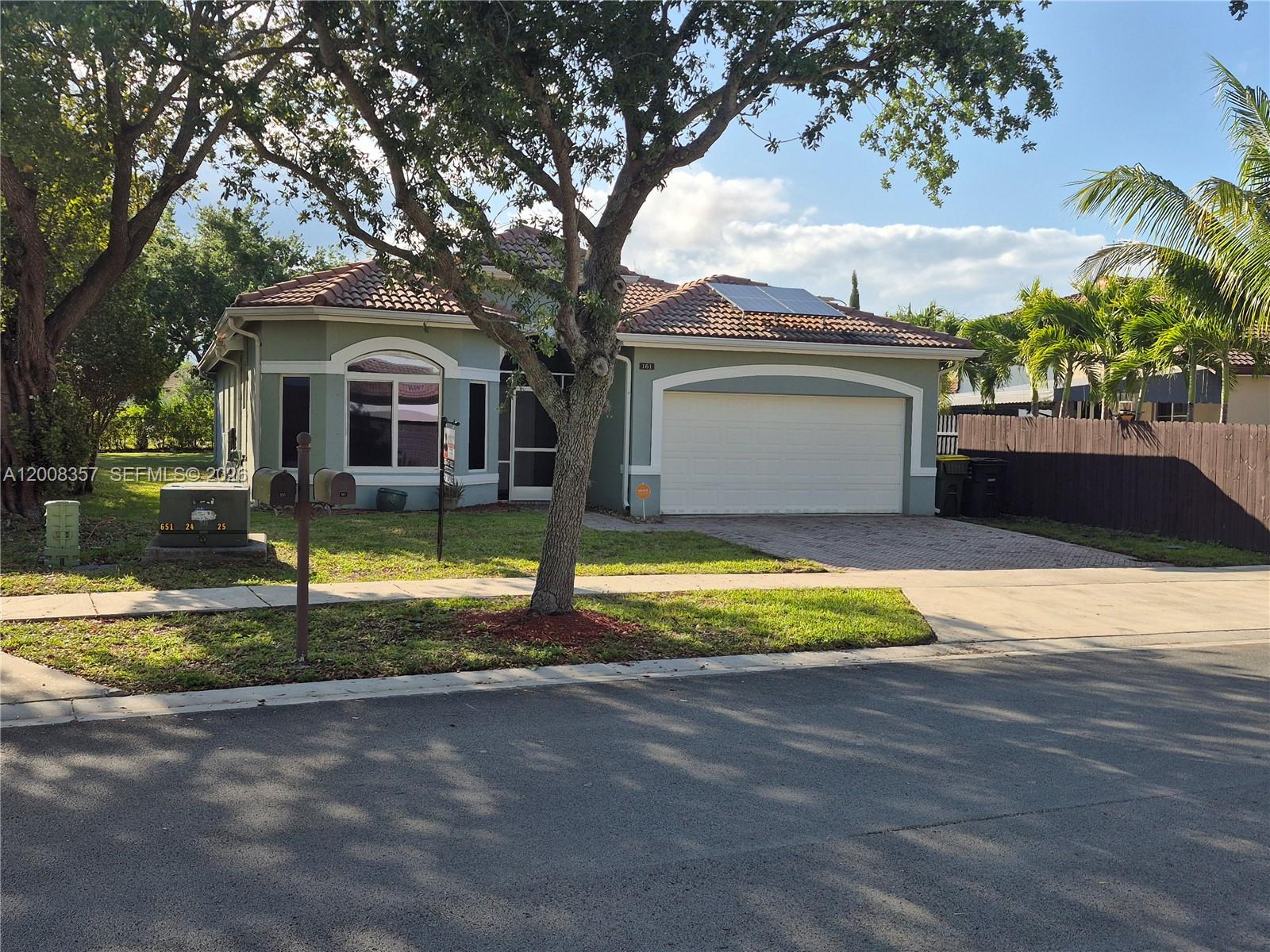 VENTANAS AT HOMESTEAD - Residential