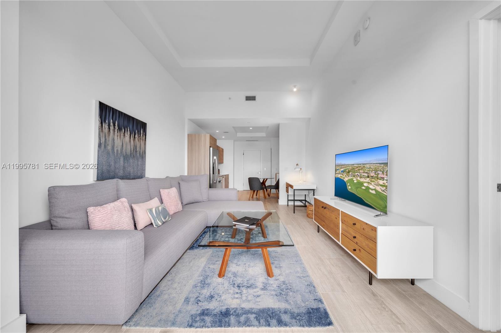 3401 MIDTOWN CONDO - Residential