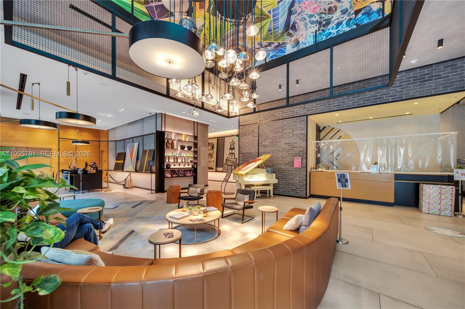 3401 MIDTOWN CONDO - Residential