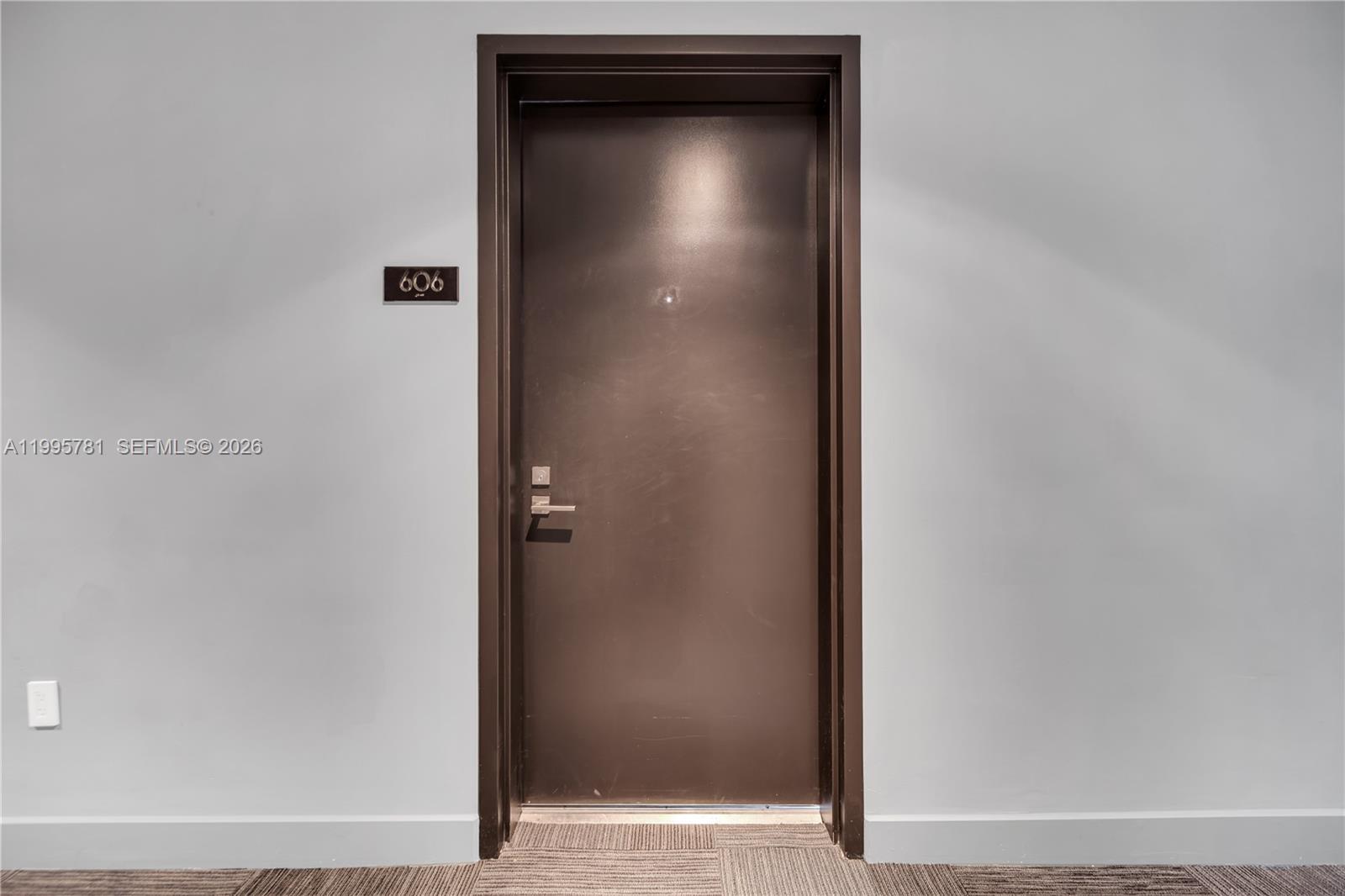 3401 MIDTOWN CONDO - Residential