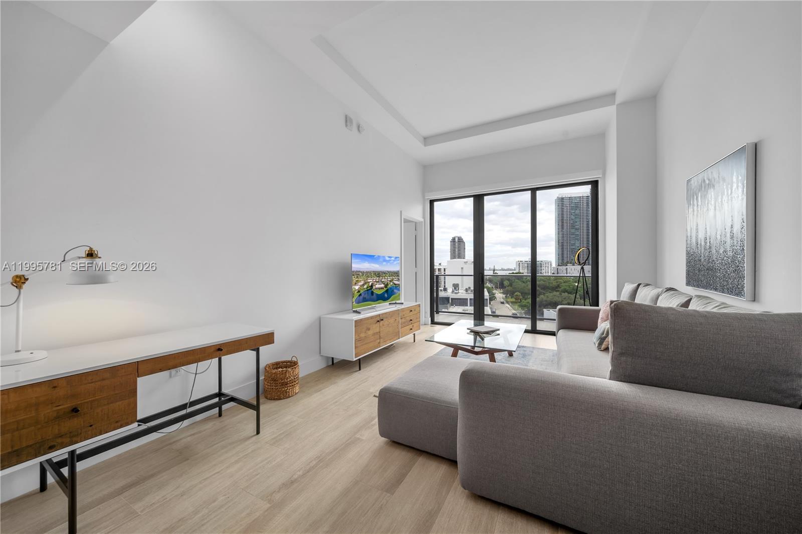 3401 MIDTOWN CONDO - Residential