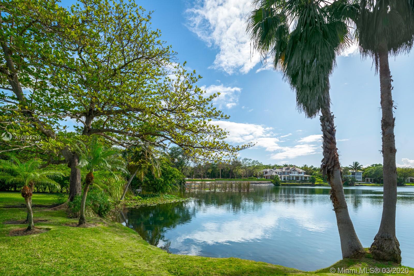 HAMMOCK LAKE PARK - Residential