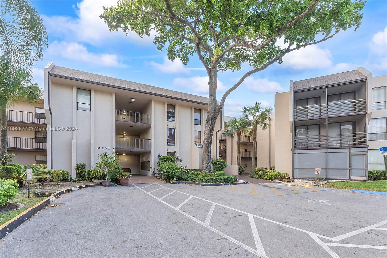 CONCORD VILLAGE CONDOMINI - Residential