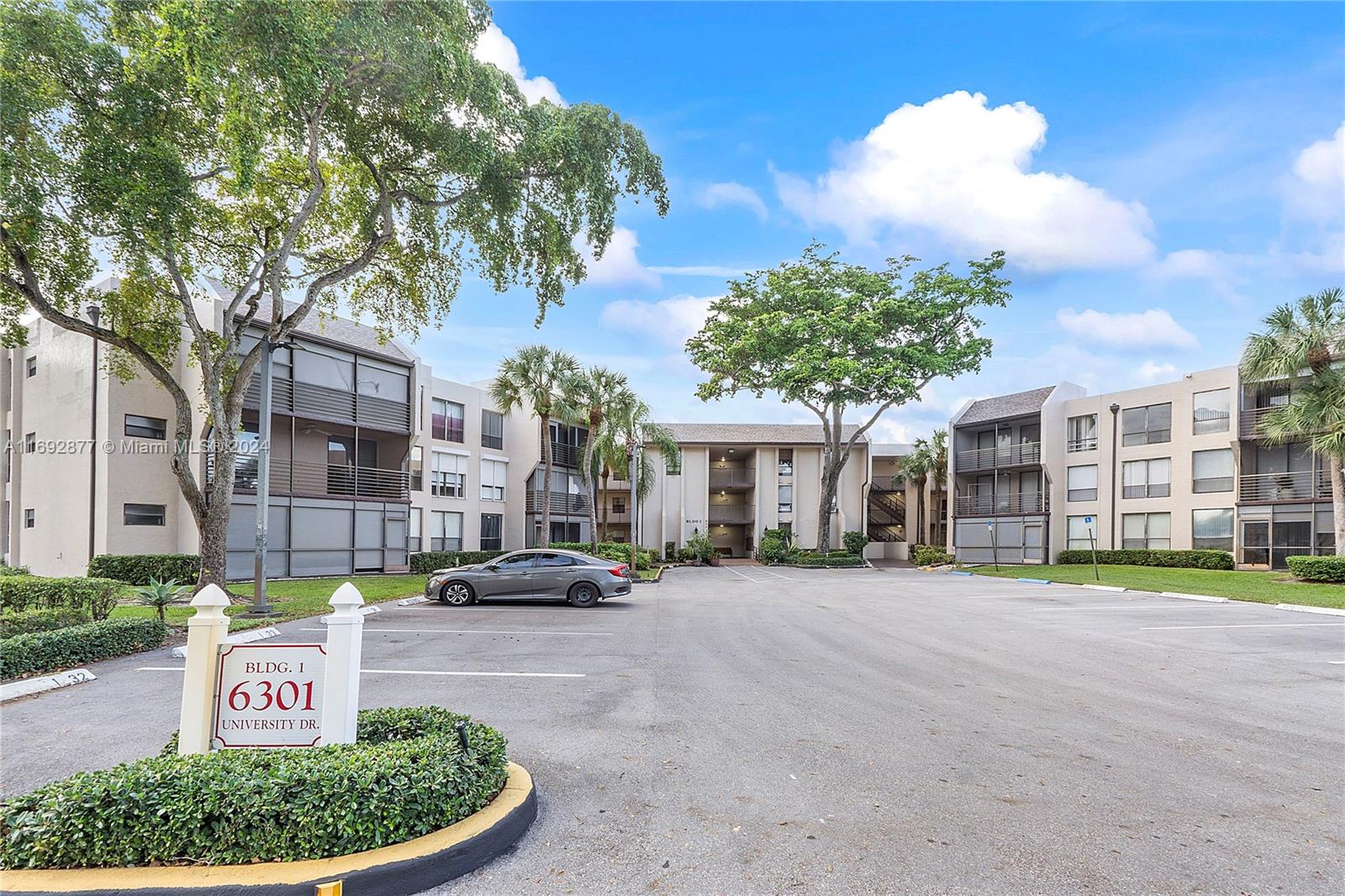 CONCORD VILLAGE CONDOMINI - Residential