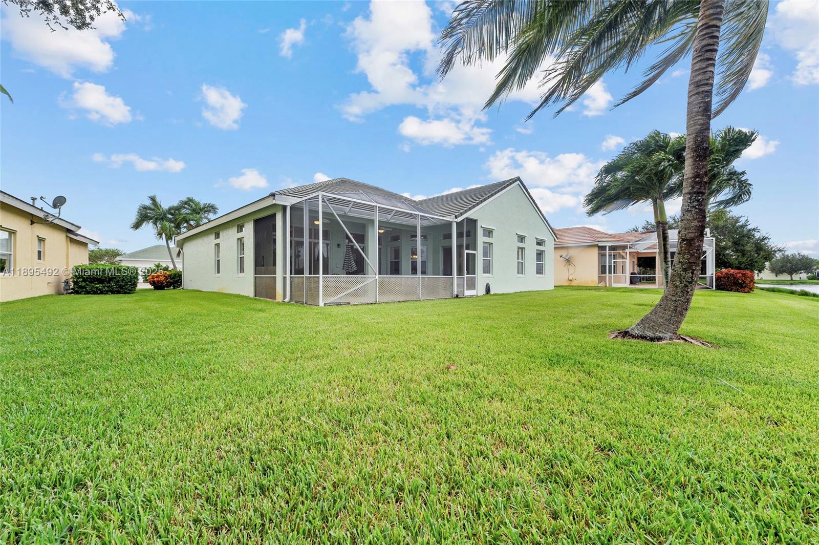 MAGNOLIA LAKES AT ST LUCI - Residential