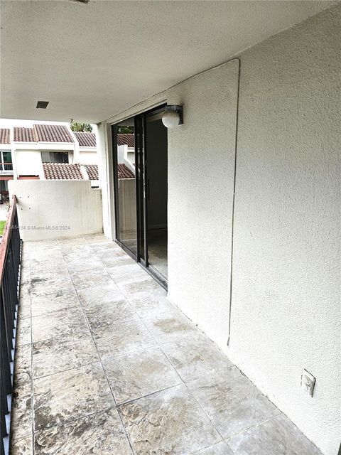 Condominium in Lauderhill FL 6487 Racquet Club Dr Dr 44.jpg