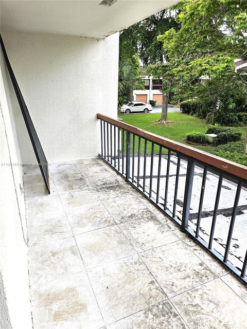 Condominium in Lauderhill FL 6487 Racquet Club Dr Dr 43.jpg