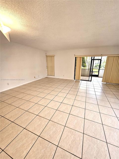 Condominium in Lauderhill FL 6487 Racquet Club Dr Dr 25.jpg