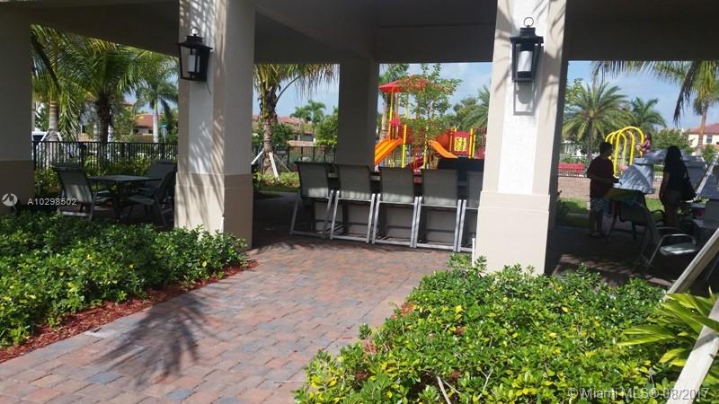 VENETIAN PARC WEST - Residential Lease